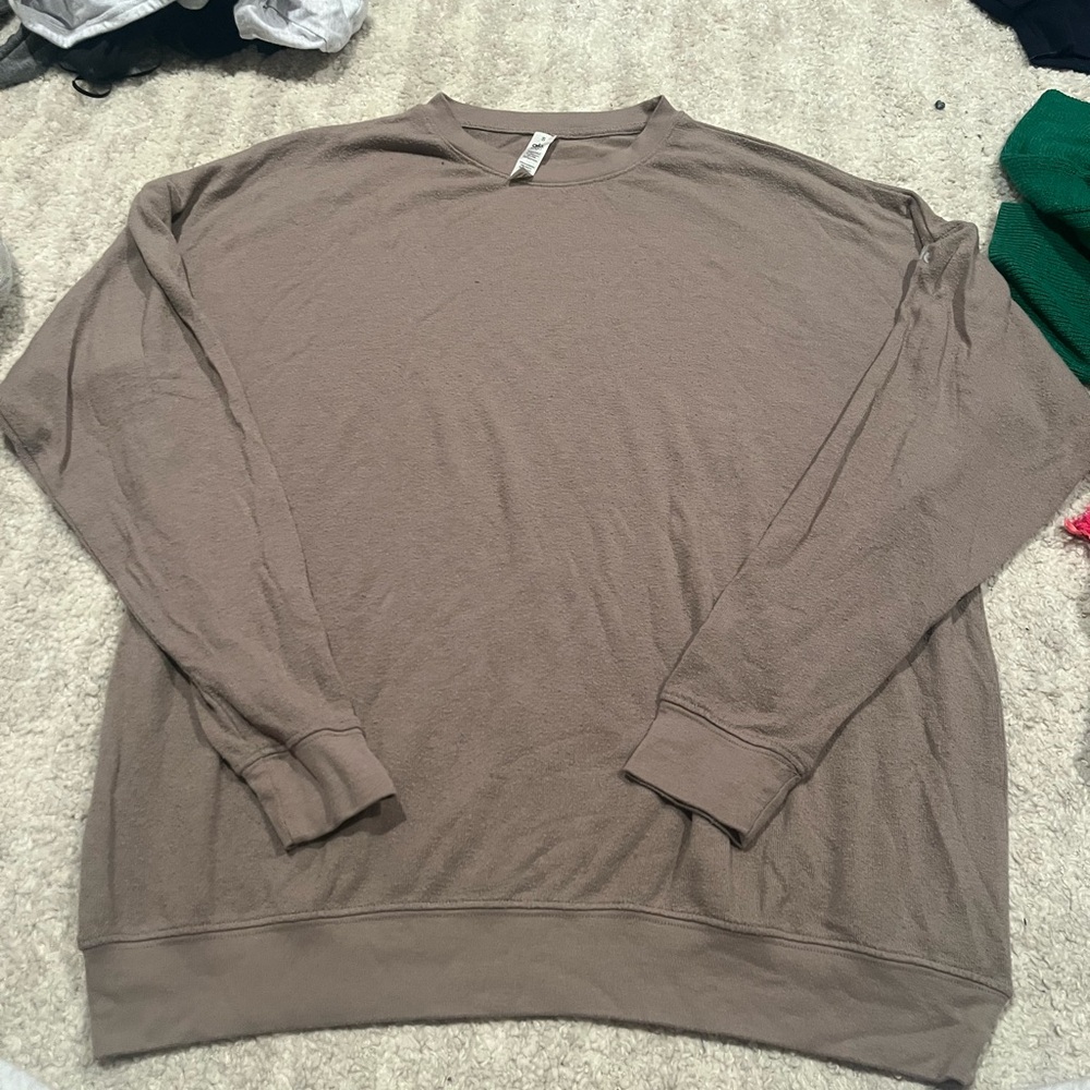 Alo soho pull over - image 2